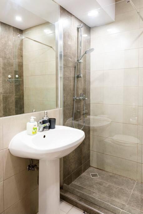 Classy Apartment Unirii Square Bukarest Kültér fotó